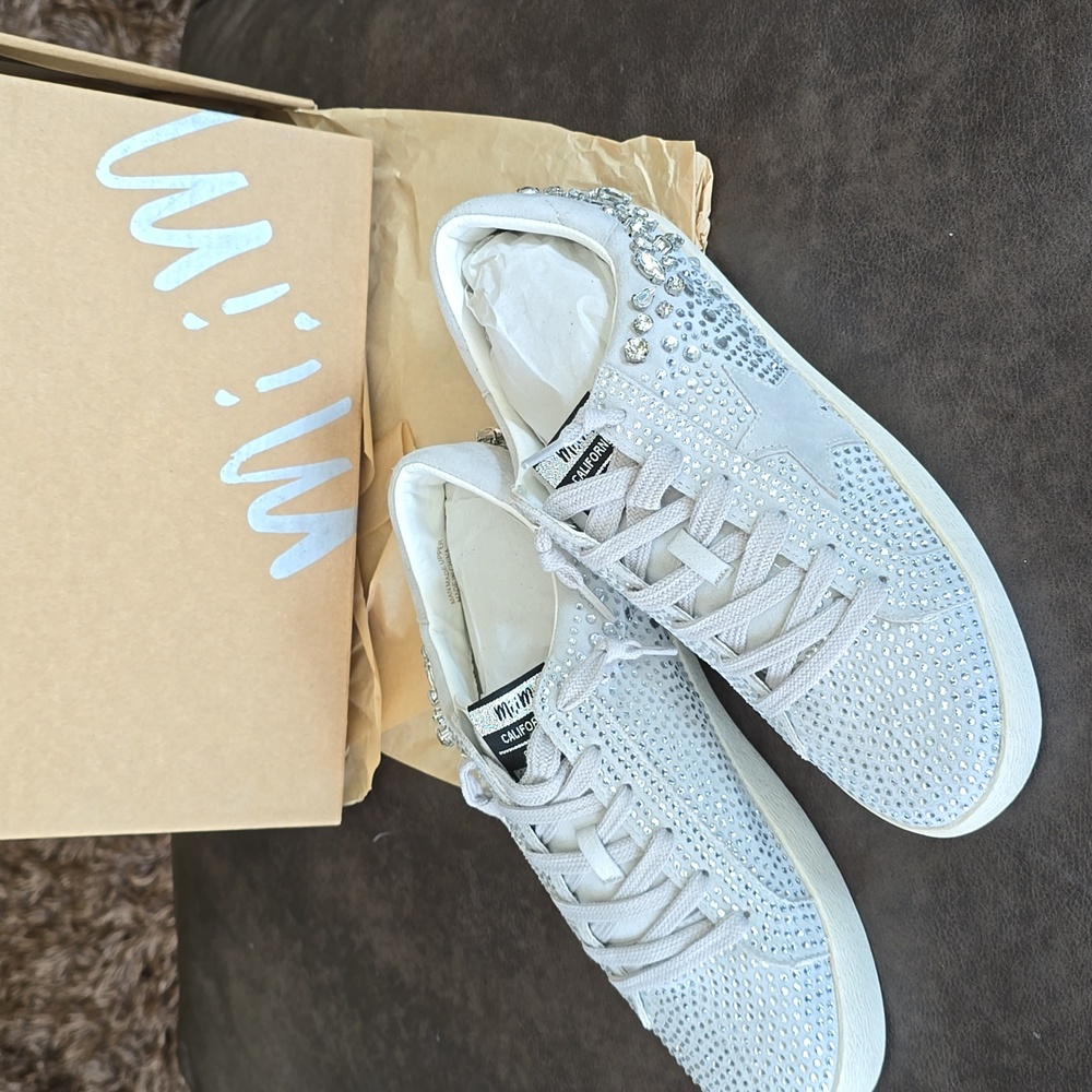 Miracle Miles boutique style SNEAKERS SZ 9 #GOLDENGOOSE